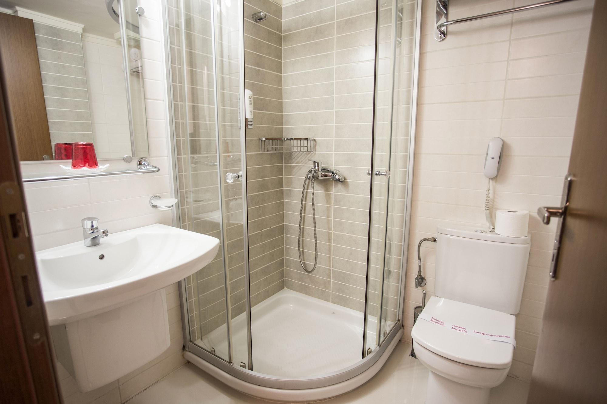 Pefka Hotel Солун Екстериор снимка
