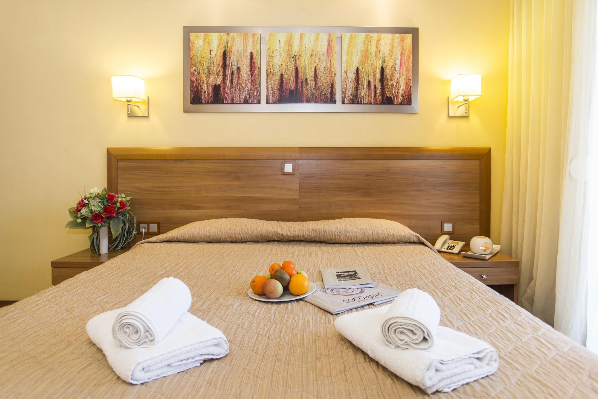 Pefka Hotel Солун Екстериор снимка