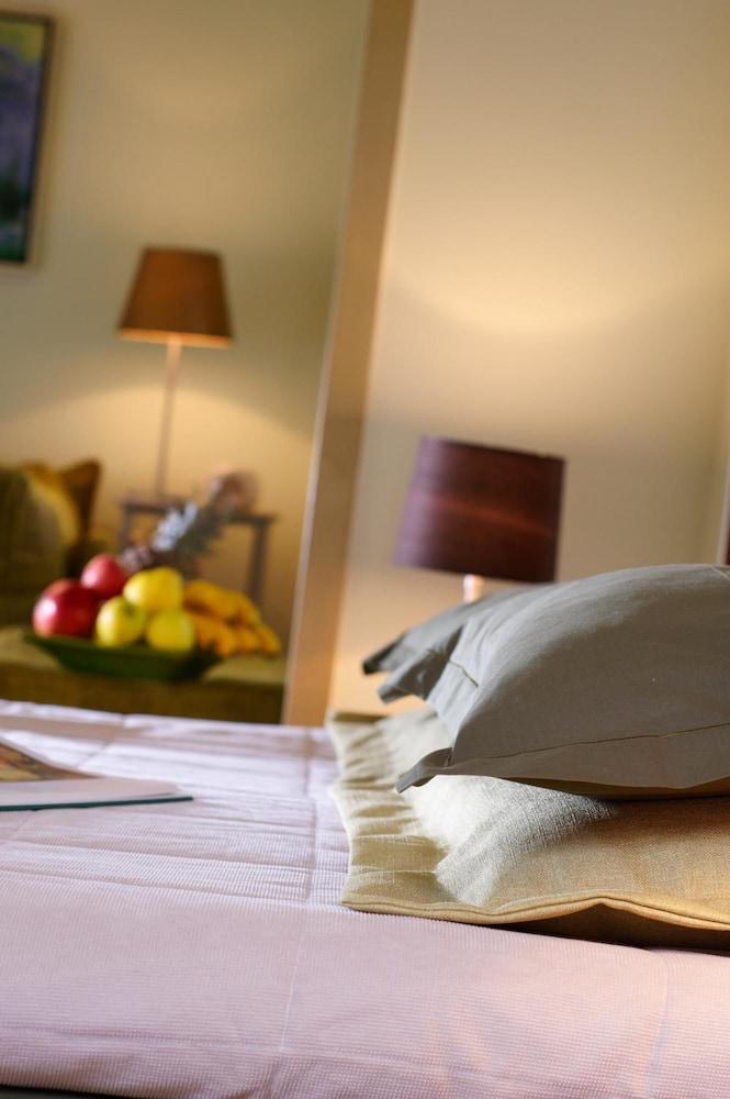 Pefka Hotel Солун Екстериор снимка