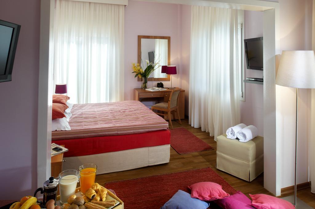 Pefka Hotel Солун Екстериор снимка